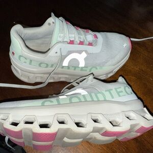 On Cloudtec Running Shoes Gray and Pink
